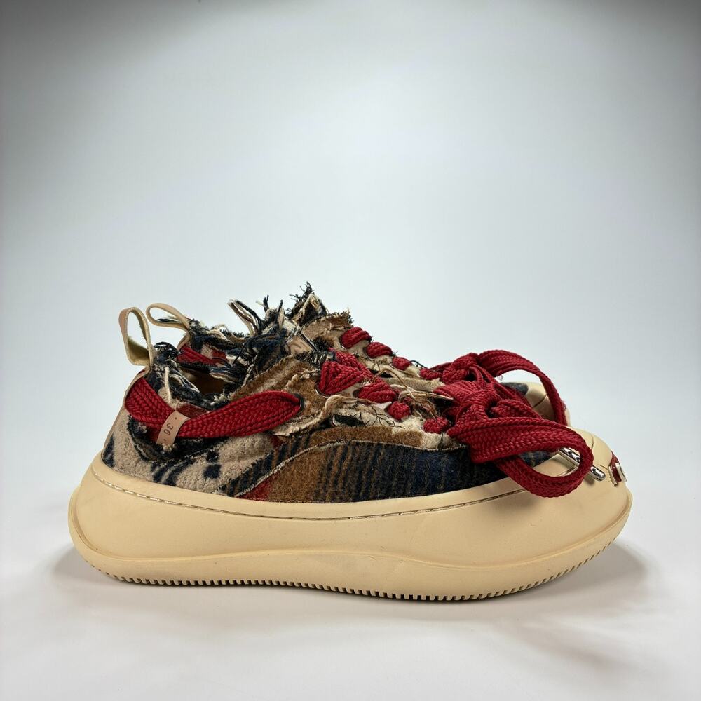 Smile Republic Red Brown Canvas Sneakers Casual Low Top Womens Size US 5.5 EU 36